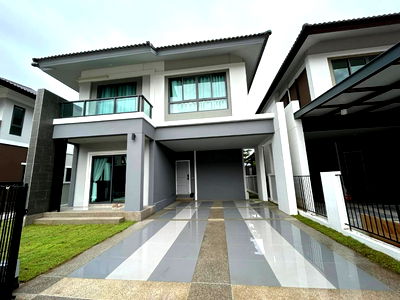 เช่าบ้านเดี่ยว สารภี เชียงใหม่ : New house for rent พร้อมเข้าอยู่ กาญจน์กนก 12 เฟส 3 (โซนฝั่งสวน) ติด รร.นานาชาติยูนิตี้คอนคอร์ต (R883) T.0946511456