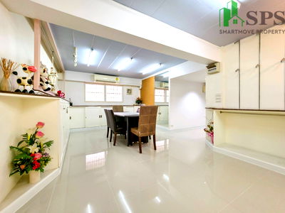 เช่าโฮมออฟฟิศ เขตคลองเตย : ให้เช่าโฮมออฟฟิศ พระโขนง พระราม 4 เหมาะทำออฟฟิศ สตูดิโอ (SPSEVE1652)