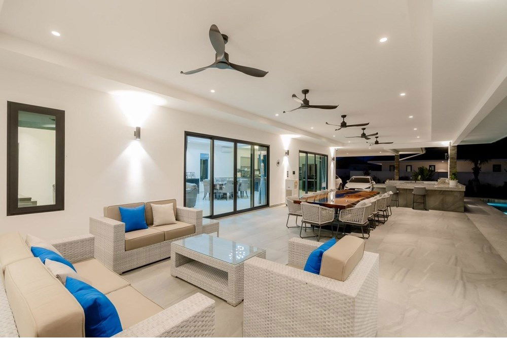 รูป [920241013-39] Luxurious 4BR Villa in Hua Hin Countryside - รูปที่ 8/44