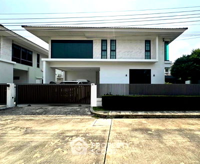 Houses for rent Bangkok : 3-BR House at Perfect Place Rama 9 - Krungthep Kreetha in Khlong Song Ton Nun (ID 2594093)