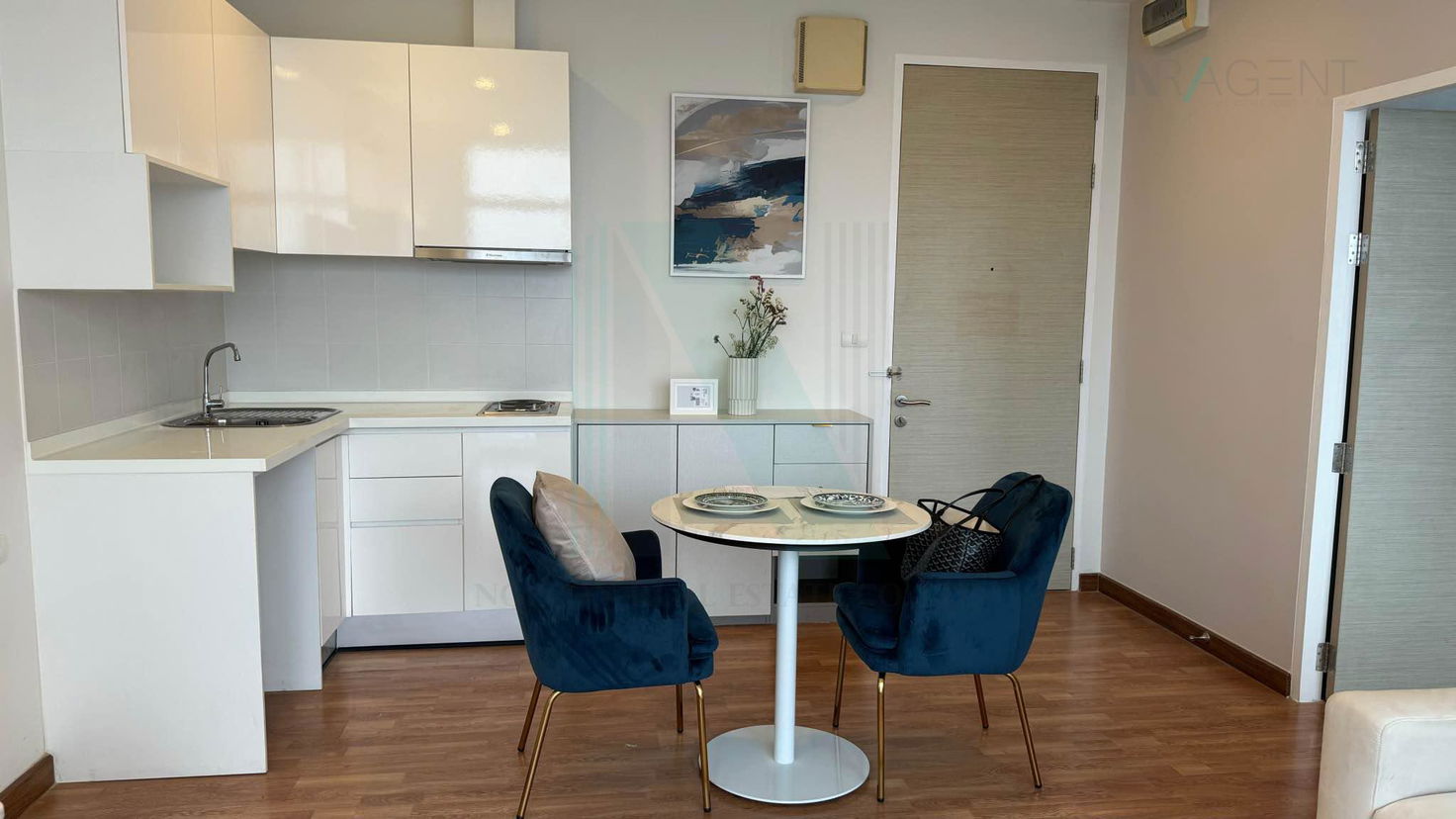 picture For Rent Condo THE COAST CONDOMINIUM Building B, Floor 25,1 bed room, Room size 48 sqm - 4/8