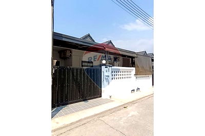 บ้านเดี่ยว ชลบุรี : [920611001-472] บ้านพักตากอากาศพัทยา พร้อมอยู่ ใกล้เมือง