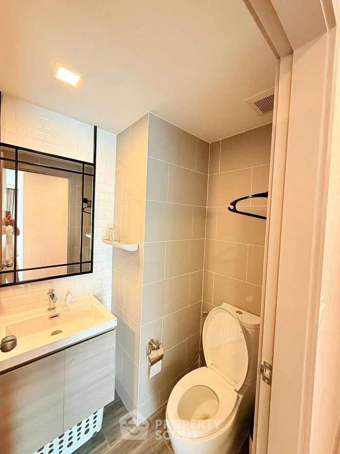 picture 2-BR Condo at Maestro 14 Siam-Ratchathewi near BTS Ratchathewi (ID 2594579) - 4/11