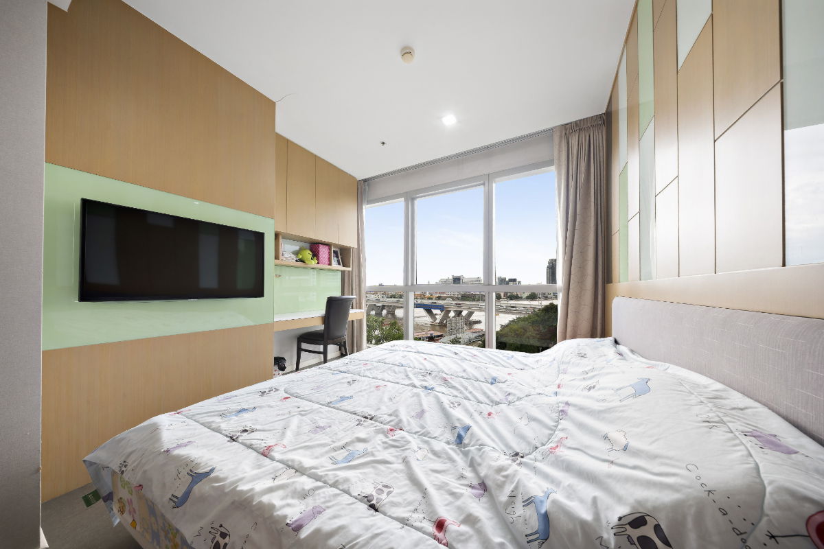 รูป ห้องคอนโด 3 ห้องนอนแบบมุม พร้อมวิวแม่น้ำเจ้าพระยา – The River by Raimon Land - 5814788 - รูปที่ 9/16