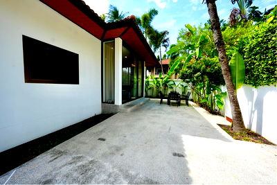 บ้านเดี่ยว สุราษฎร์ธานี : [920061011-24] Bang Rak Modern Home - 3 Bedrooms, Shared Pool, Great Location