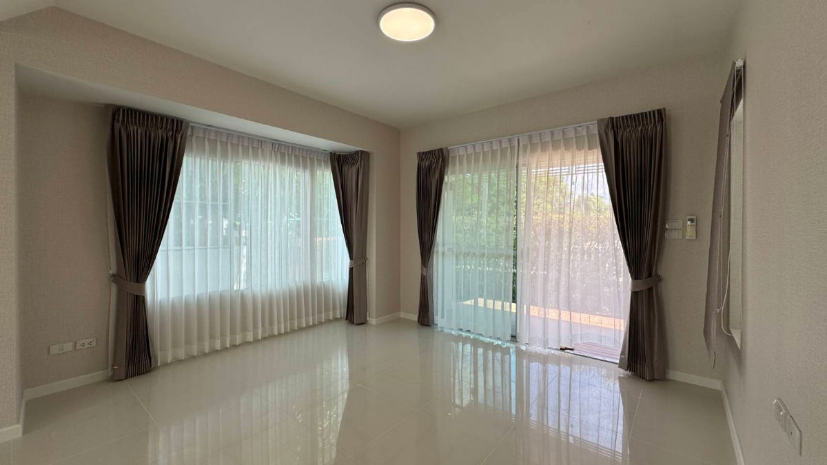 รูป ⚡รีโนเวทใหม่ ถูกสุดในโครงการ⚡ บ้านเดี่ยว พื้นที่เยอะ - รูปที่ 2/17