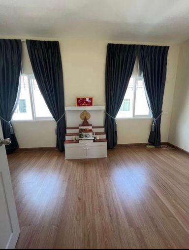 3-bed townhouse for rent, 64 sqm, 23 sq wah, Golden Town Chalermprakiat - Suanluang