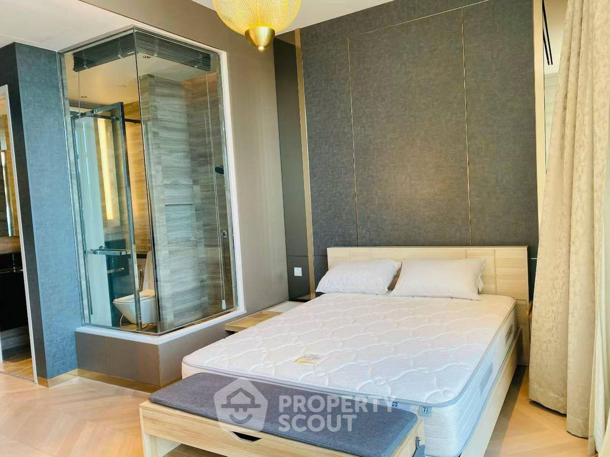 picture 3-BR Condo at Four Seasons Private Residences Bangkok near BTS Saphan Taksin (ID 2596516) - 10/14