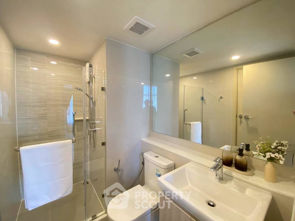 picture 2-BR Condo at LIFE Rama 4 - Asoke near MRT Queen Sirikit National Convention Centre (ID 2596763) - 7/15