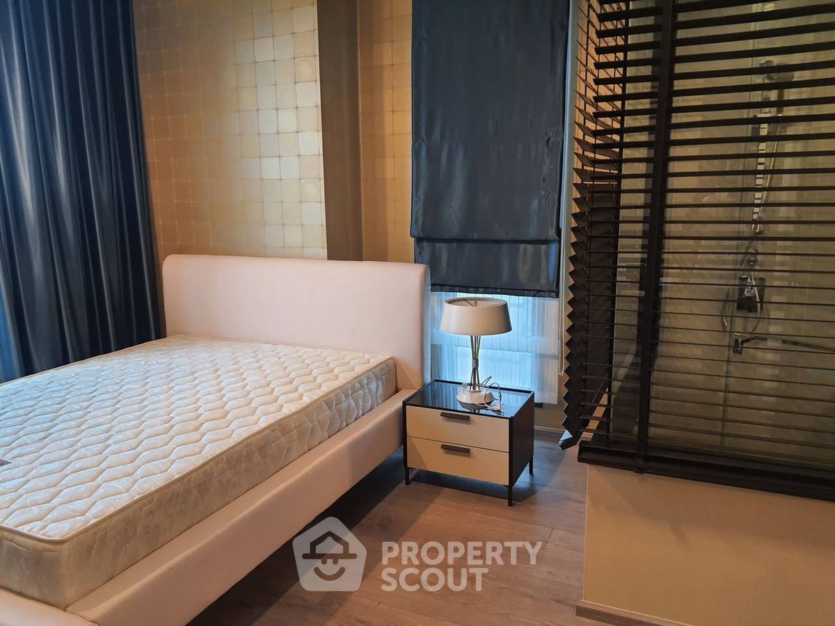 picture 2-BR Condo at Whizdom Avenue Ratchada – Ladprao near MRT Ratchadaphisek (ID 2598055) - 1/7