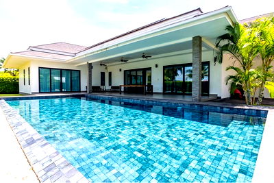 บ้านเดี่ยว หัวหิน ประจวบคีรีขันธ์ : [920241013-42] วิลลาหรู 3นอน หัวหิน วิวสวย สิ่งอำนวยครบ!