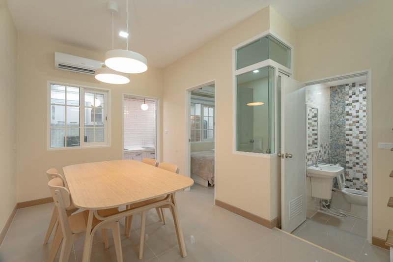 ทาวน์โฮมให้เช่า : ทาวน์เฮ้าส์ให้เช่า รังสิต คลอง1 โกลเด้นทาวน์ ฟิวเจอร์-รังสิต