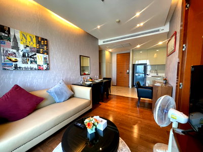 Condos for rent : For rent the address sukhumvit 28 2 bedroom fully furnished 
