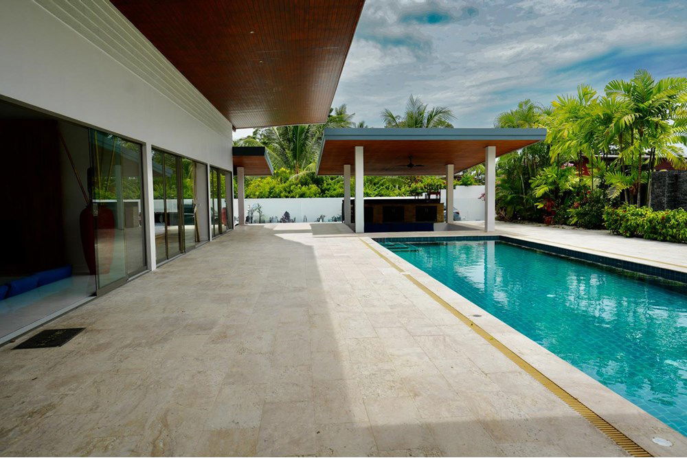 รูป [920061011-12] Spacious 4-Bedroom Villa Only 2 Minutes From the Beach in Koh Samui - รูปที่ 30/34