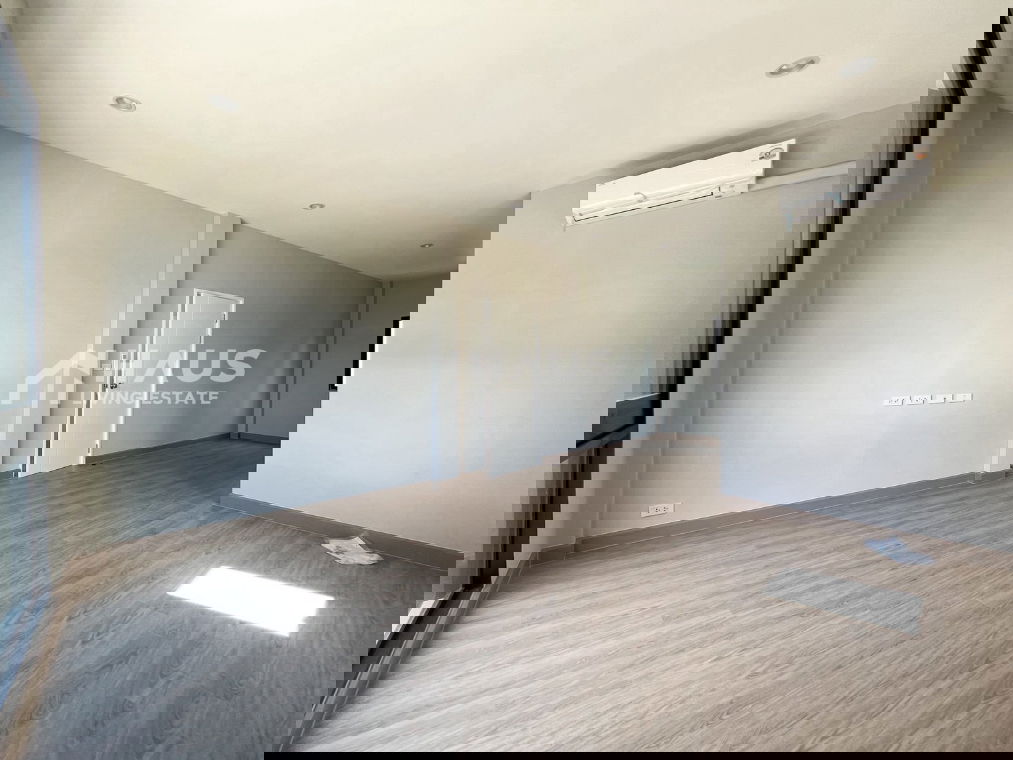 picture Ninya Kanlapaphruek / 4 Bedrooms #HKAL051 - 10/18