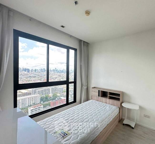 รูป คอนโด 2-ห้องนอน ที่ ควินน์ คอนโด รัชดา 17 ใกล้ MRT สุทธิสาร (ID 2585897) - รูปที่ 3/4