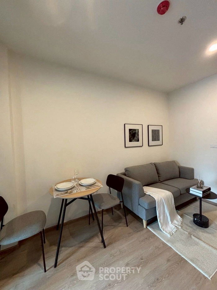 picture 1-BR Condo at Nue District R9 near MRT Phra Ram 9 (ID 2592645) - 3/12