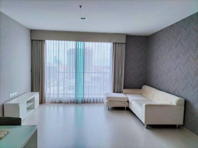 ให้เช่า คอนโด รึทึ่ม สุขุมวิท 42 2 ห้องนอน 2 ห้องน้ำ  80  ตรม. ชั้น15