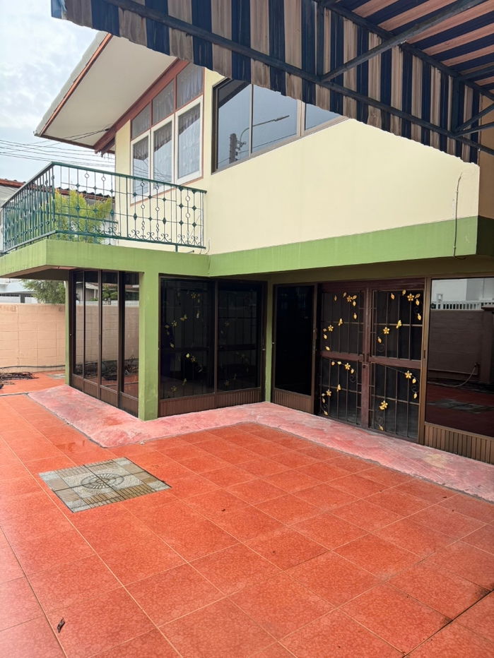 picture House for rent latphrao 64 BKK - 2/10