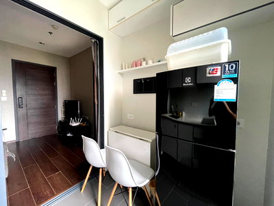 คอนโดให้เช่า : ให้เช่าคอนโด ซี เอกมัย 1นอน 1น้ำ ห้องสวยแต่งครบพร้อมอยู่ ใกล้ BTSเอกมัย,BTSทองหล่อ