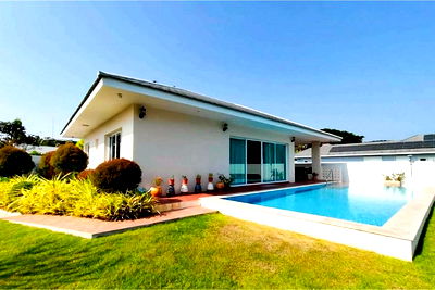 บ้านเดี่ยว หัวหิน ประจวบคีรีขันธ์ : [920601001-873] ขายวิลล่าสำหรับครอบครัวขนาดใหญ่ 2 ห้องนอน 2 ห้องน้ำ ในหัวหิน ซอย 70