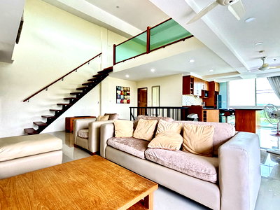 ขายคอนโด : Leela Paradise Residence Three Bedroom Unit for sale in Jomtien