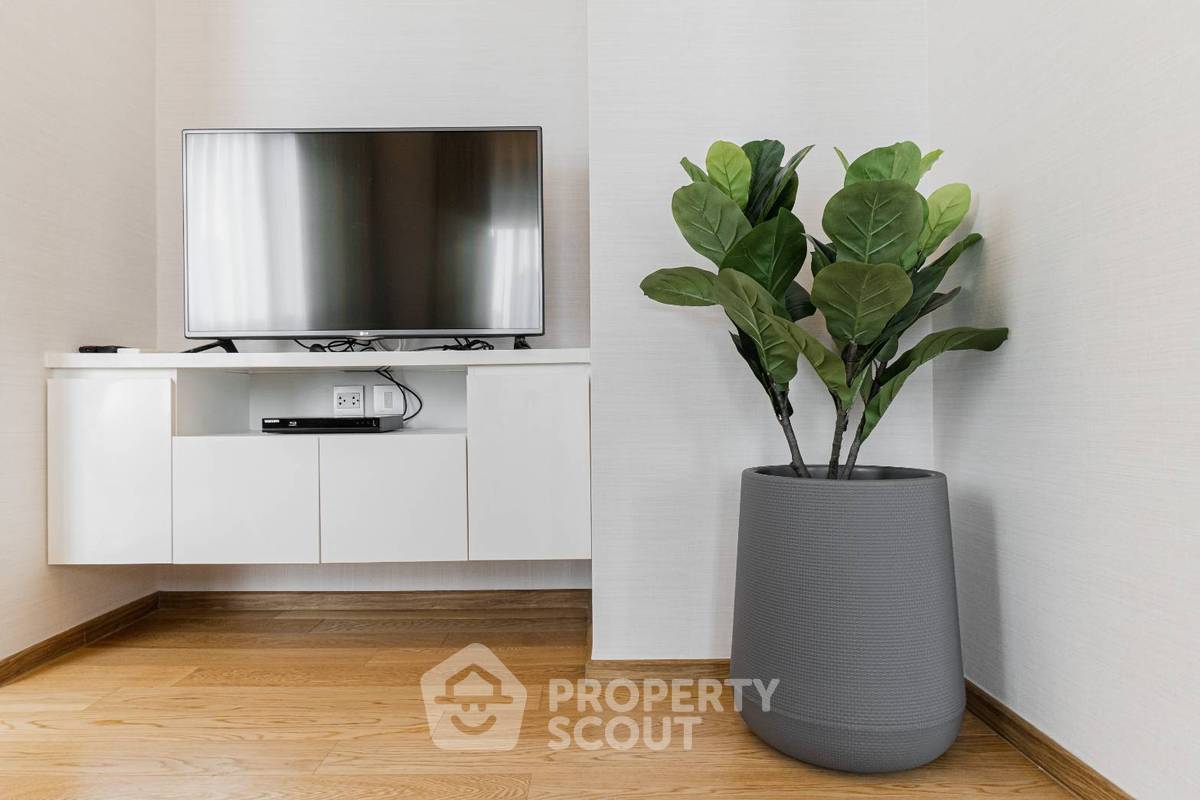 picture 2-BR Condo at H Sukhumvit 43 near BTS Phrom Phong (ID 388926) - 9/22