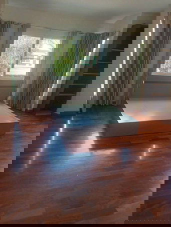 picture KL05218 - Laddarom Chaiyaphruk Chaengwattana - 3/8