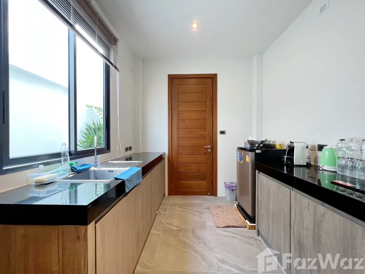 picture Brand New 4 bedroom villa in Bangtao 1379240 - 10/35