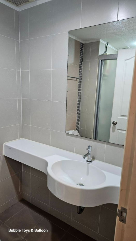 picture Condominium for rent/ included bedroom, kitchen, living room, bathroom/ facilities swimming pool, fitness and camera and security guard. - 4/13