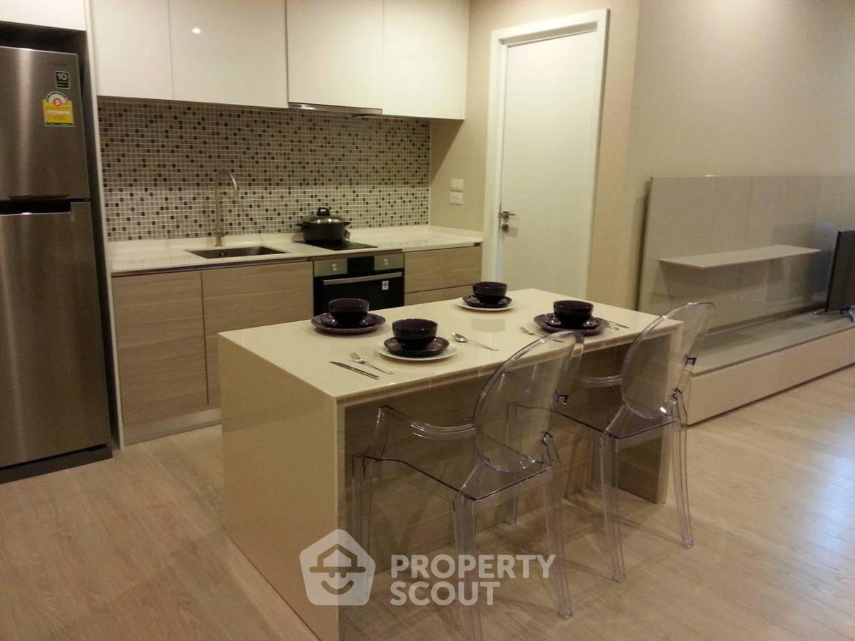 รูป คอนโด 1-ห้องนอน ที่ เดอะ รูม สุขุมวิท 21 ใกล้ MRT สุขุมวิท (ID 452665) - รูปที่ 3/6