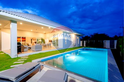 บ้านเดี่ยว หัวหิน ประจวบคีรีขันธ์ : [920241013-59] วิลล่าหรูหัวหิน พื้นที่กว้าง พร้อมสระส่วนตัว