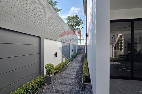 รูป [920211020-27] วิลล่าหรูหราในหางดง เชียงใหม่ - รูปที่ 16/18