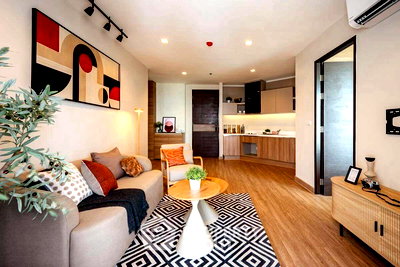 คอนโด รร.นานาชาติโชรส์เบอรี่  : คอนโด 3-ห้องนอน ที่ ริธึ่ม สาทร ใกล้ BTS สะพานตากสิน (ID 2415098)