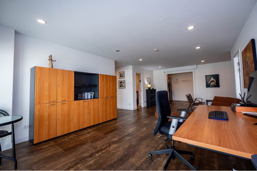 [920211008-21] 3-Bed Condo in Chiang Mais Prime Area - image 5