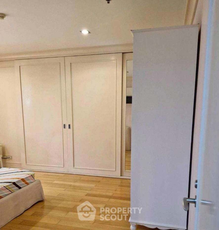 รูป คอนโด 3-ห้องนอน ที่ เดอะ รอยัล ศาลาแดง คอนโดมิเนียม ใกล้ MRT สีลม (ID 2597587) - รูปที่ 6/12