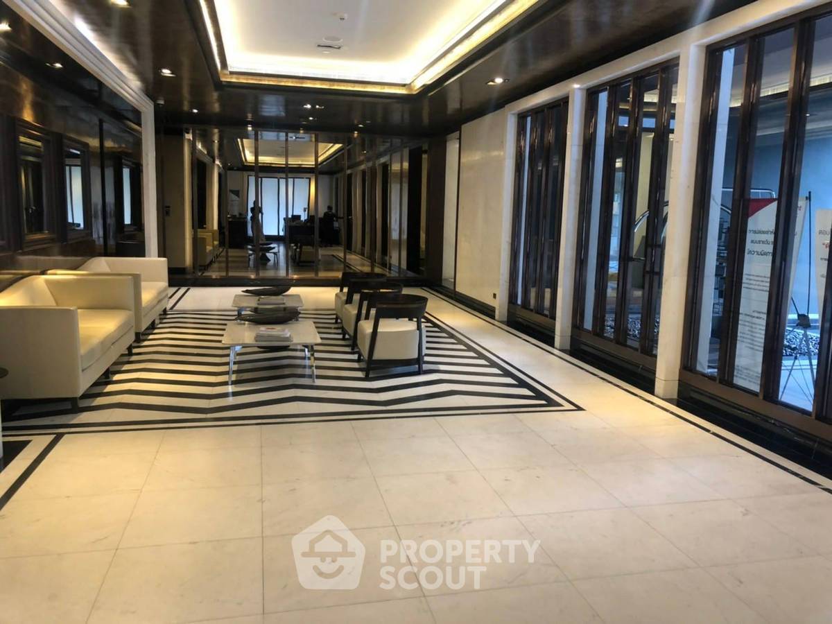 รูป คอนโด 1 ห้องนอน 35 ตร.ม. ชั้น 15 โครงการ The Crest Sukhumvit 34 ใกล้ BTS ทองหล่อ 200 ม. (ID 887182) - รูปที่ 2/15