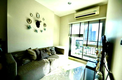 Condos for rent : 1-BR Condo at The Crest Sukhumvit 34 near BTS Thong Lor (ID 1999859)