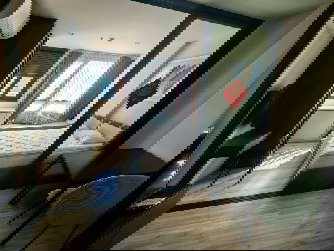 รูป ให้เช่าคอนโด XT Huaikhwang คอนโดแต่งครบพร้อมเข้าอยู่ใกล้รถไฟฟ้าMrtห้วยขวางเพียง75เมตรเท่านั้น!! - รูปที่ 1/7