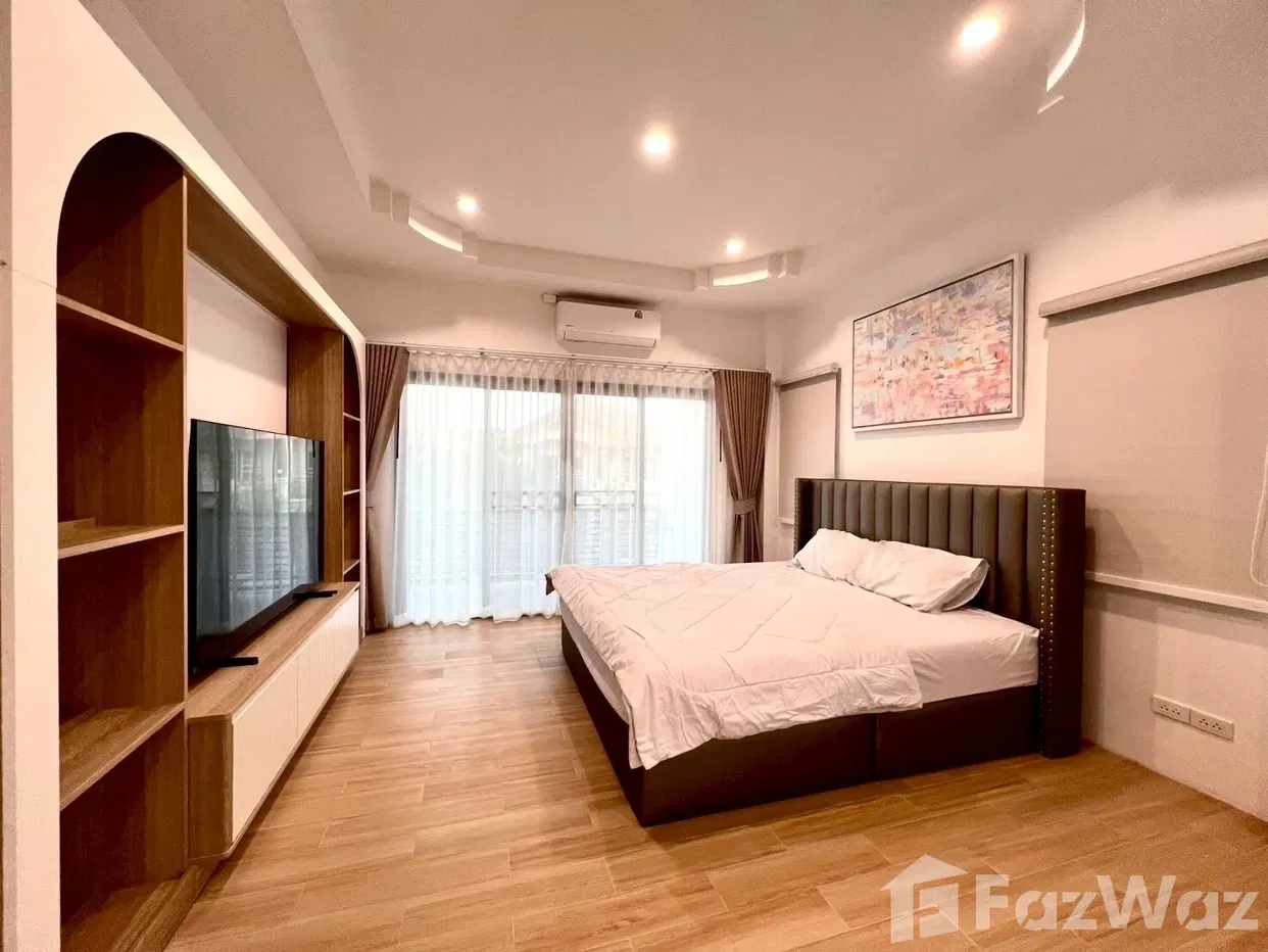 รูป วิลล่าให้เช่า 4 ห้องนอน ในโครงการ หมู่บ้านสิริศา 12 6011524 - รูปที่ 15/19