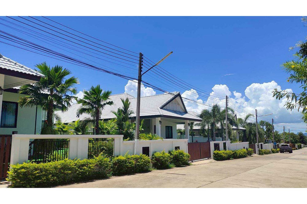 picture [920311043-27] "Dream House in Thung Klom-Tal Man" - 65/68