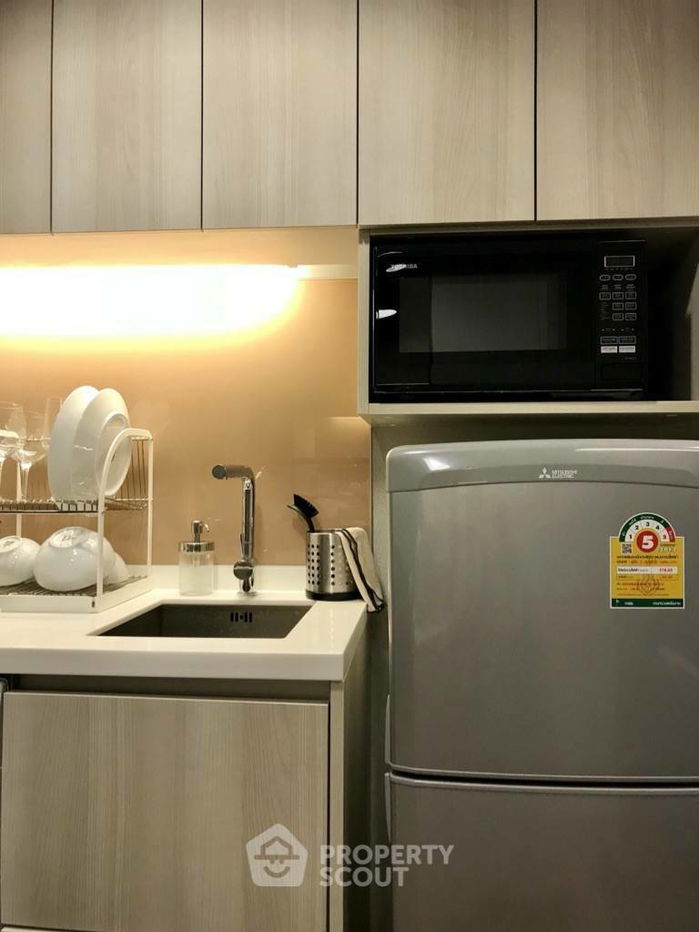 picture 1-BR Condo at The Lumpini 24 near BTS Phrom Phong (ID 515284) - 3/11