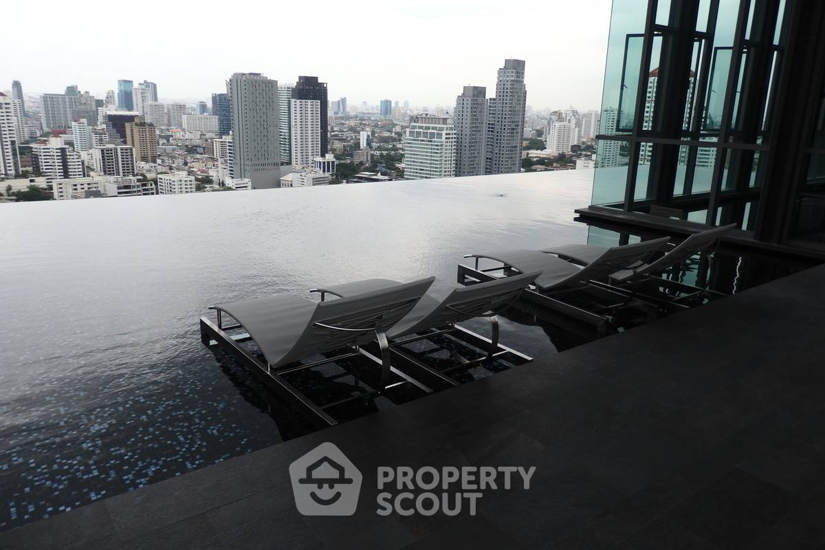 รูป คอนโด 1 ห้องนอน 35 ตร.ม. ชั้น 15 โครงการ The Crest Sukhumvit 34 ใกล้ BTS ทองหล่อ 200 ม. (ID 887182) - รูปที่ 10/15