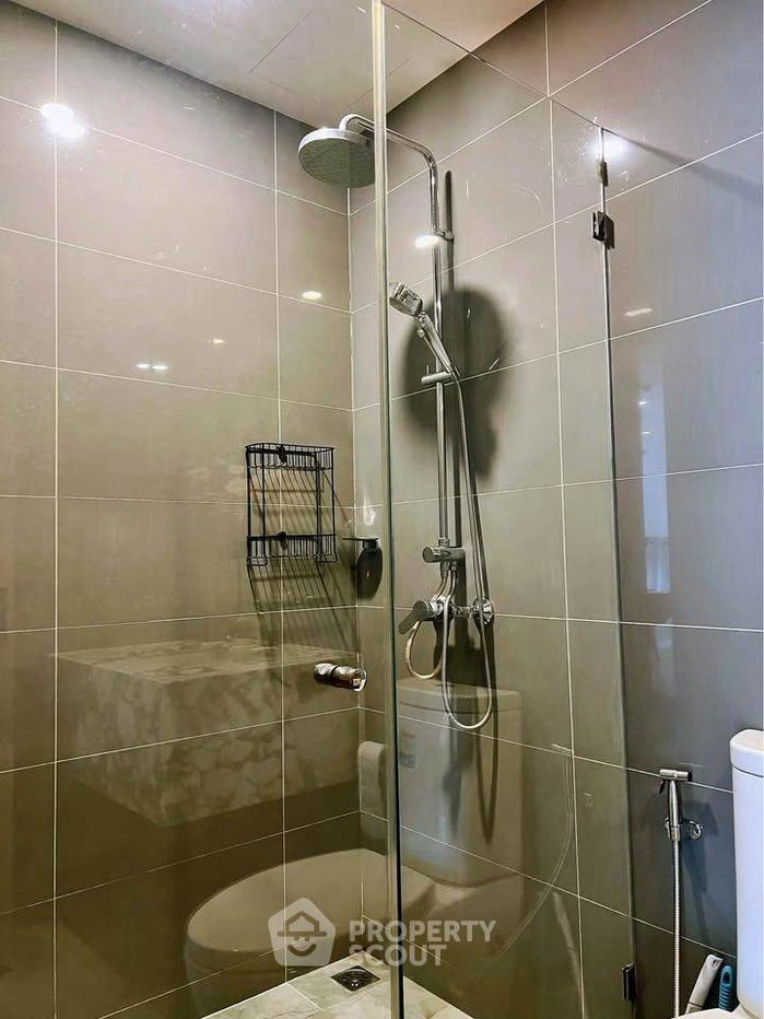 picture 1-BR Condo at Q Chid Lom - Phetchaburi near BTS Chit Lom (ID 2596611) - 8/9