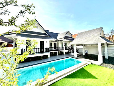 Houses for sale Chonburi : Pool Villa for Sale in Pattaya in Soi Chaiyapruek 2 – Khao Makok 1 – Fully Furnished, Ready to Move In