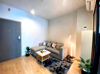 Condos for rent Khlong San : New room with Fully Furnished Condition In Banyan Tree Res