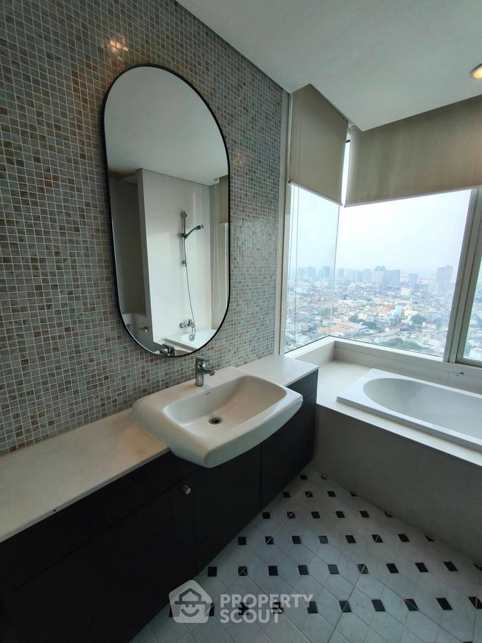 รูป คอนโด 3-ห้องนอน ที่ วอเตอร์มาร์ค เจ้าพระยาริเวอร์ ใกล้ BTS กรุงธนบุรี (ID 2597218) - รูปที่ 8/10