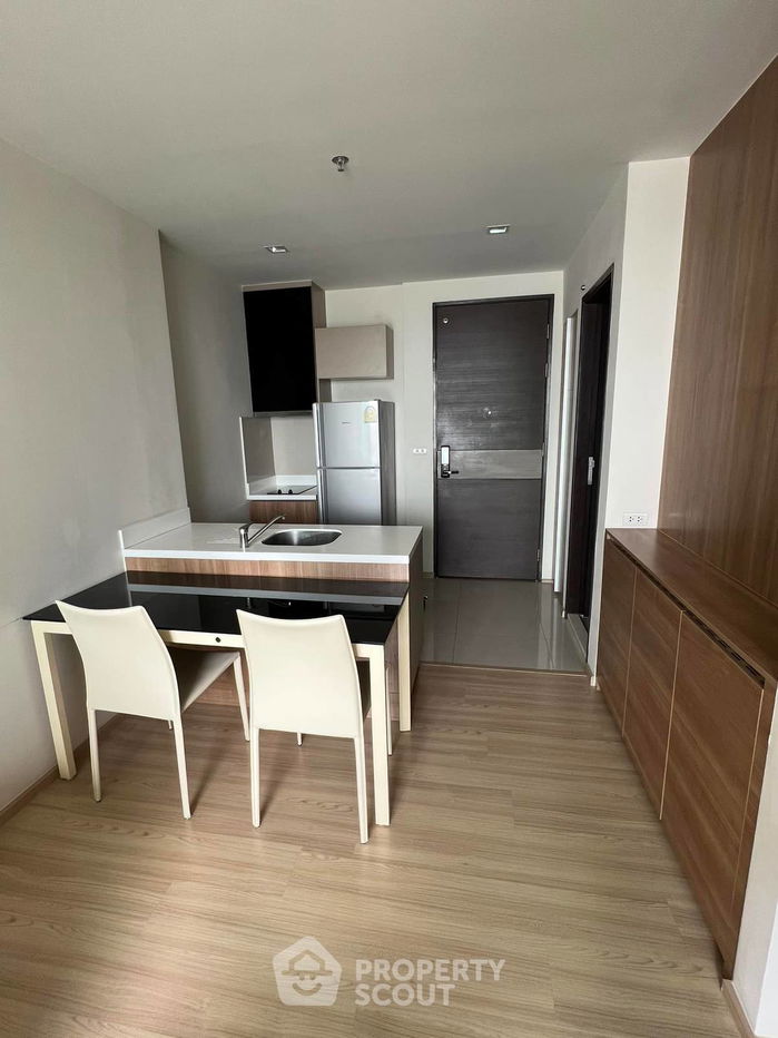 picture 1-BR Condo at Rhythm Sathorn near BTS Saphan Taksin (ID 1268417) - 3/9