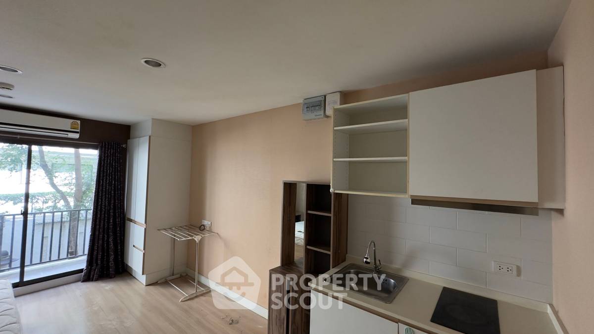 picture Studio Condo at The Nest Sukhumvit 22 near MRT Queen Sirikit National Convention Centre (ID 2598694) - 7/16