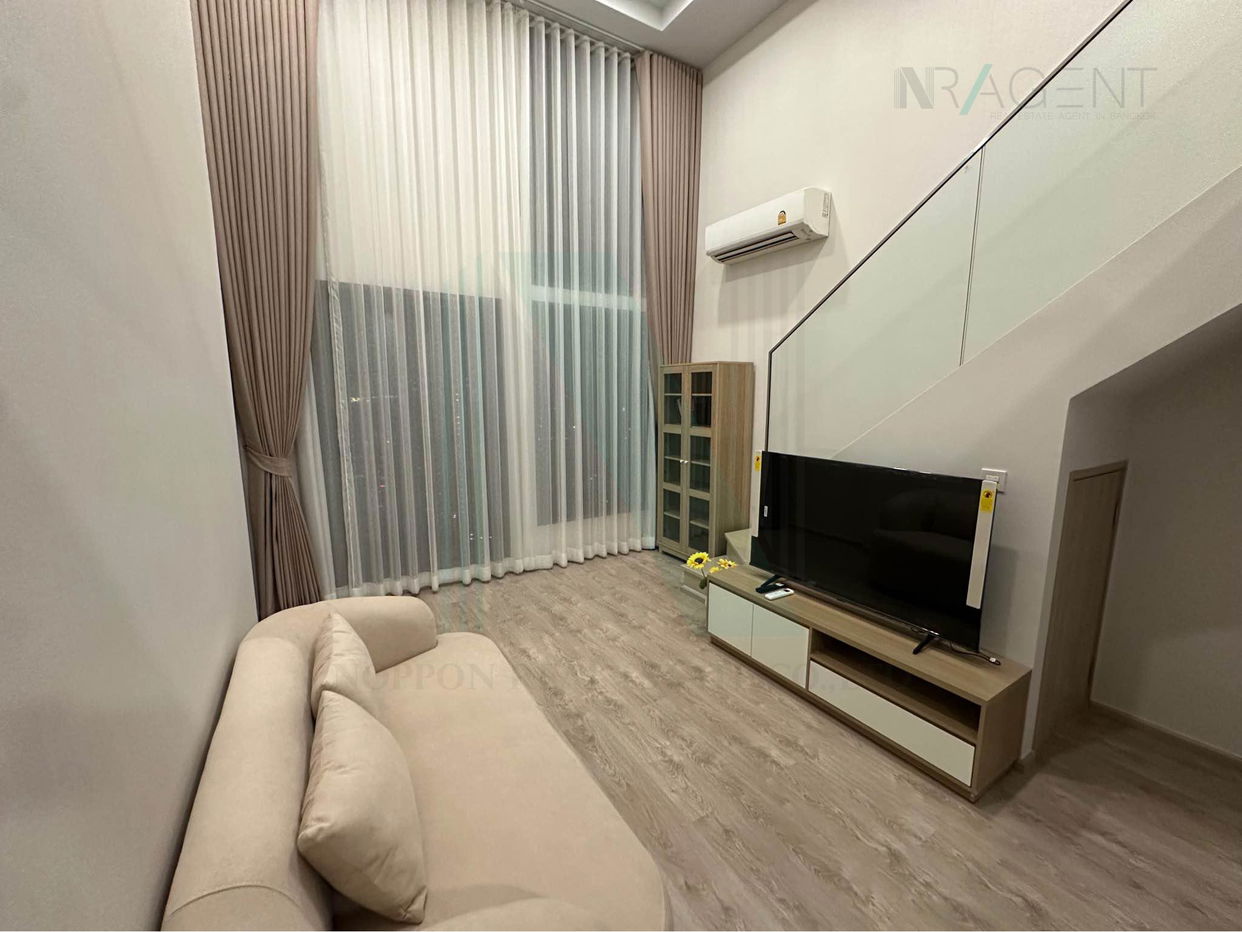 รูป ให้เช่าคอนโด เดอะทรี พัฒนาการ - เอกมัย อาคาร 1 ชั้น 28 Duplex ขนาด 35 ตรม ใกล้ ทางด่วนรามอินทรา-อาจณรงค์ - รูปที่ 1/8